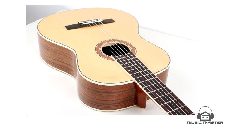 Deviser CG210EQ 4/4 Ozvučena klasična gitara